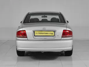 Hyundai  5