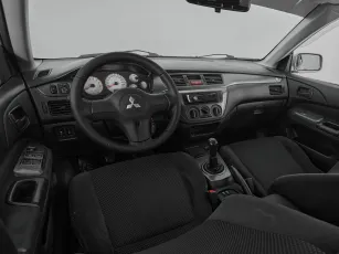 Mitsubishi  7