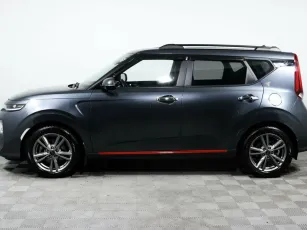 Kia  3