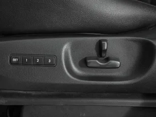Mazda  15