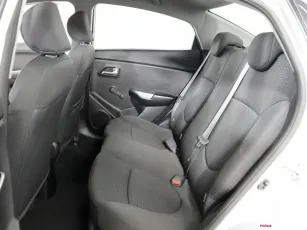 Kia  11