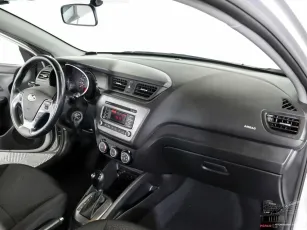 Kia  8