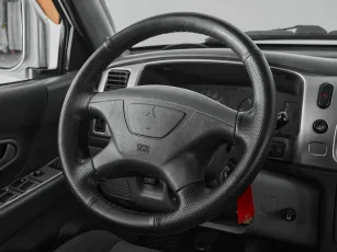 Mitsubishi  10