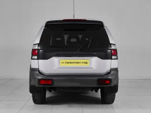 Mitsubishi  5