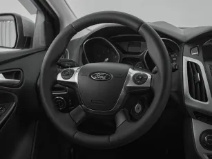 Ford  10
