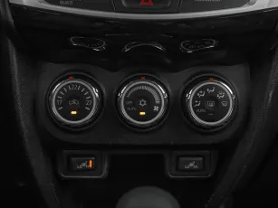 Mitsubishi  19