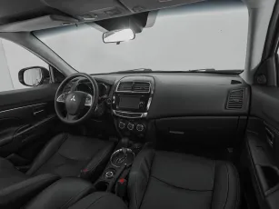 Mitsubishi  8