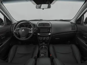 Mitsubishi  9