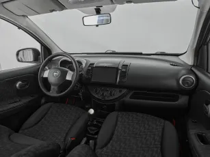 Nissan  7