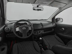 Nissan  9