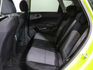 Kia  16