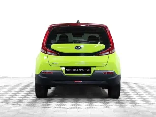 Kia  6