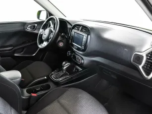Kia  8