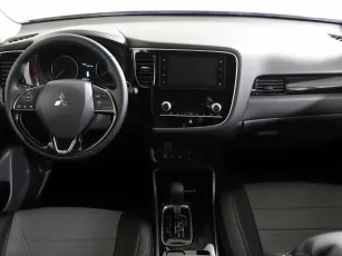 Mitsubishi  6