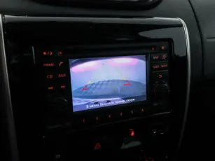 Nissan  10