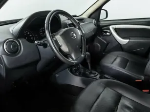 Nissan  6