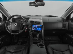 SsangYong  8