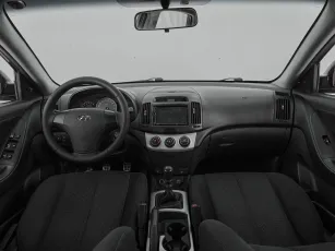 Hyundai  8