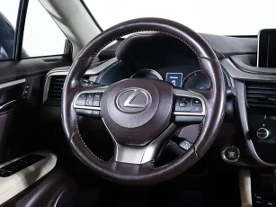 Lexus  14