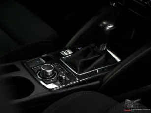 Mazda  12