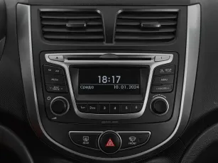 Hyundai  12