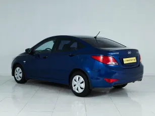 Hyundai  6
