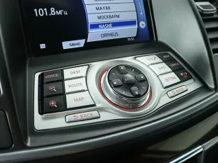 Nissan  17