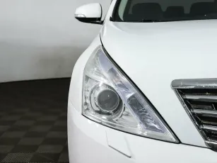 Nissan  7