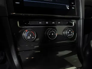 Volkswagen  14