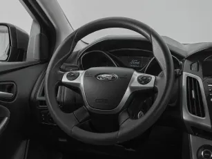 Ford  10