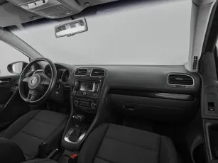 Volkswagen  9