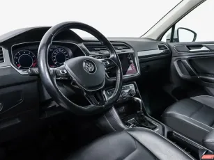 Volkswagen  6
