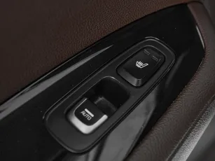 Kia  23