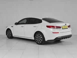 Kia  4