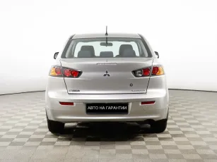 Mitsubishi  4