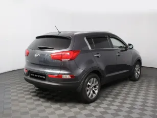 Kia  3