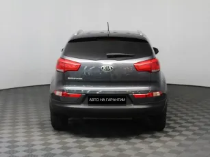 Kia  4