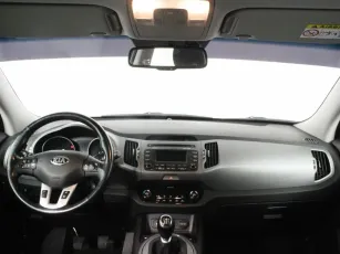 Kia  9