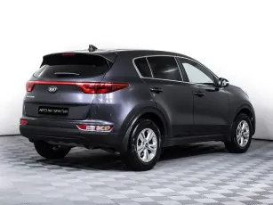 Kia  5