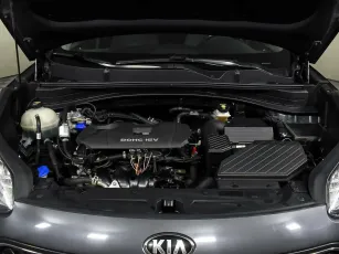 Kia  8