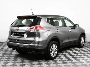 Nissan  5