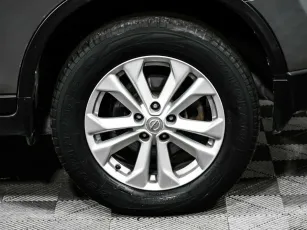 Nissan  7