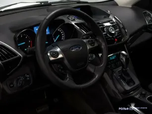 Ford  10