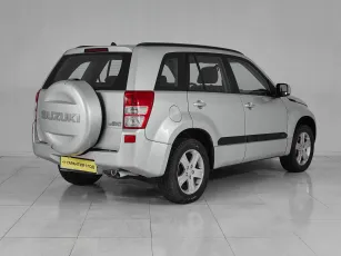 Suzuki  6