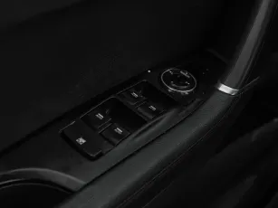 Hyundai  13
