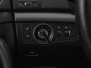 Hyundai  16