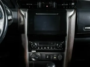 Toyota  10
