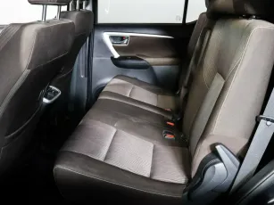 Toyota  13