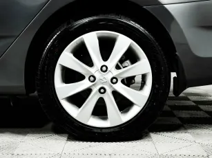 Hyundai  5