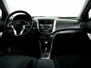 Hyundai  6